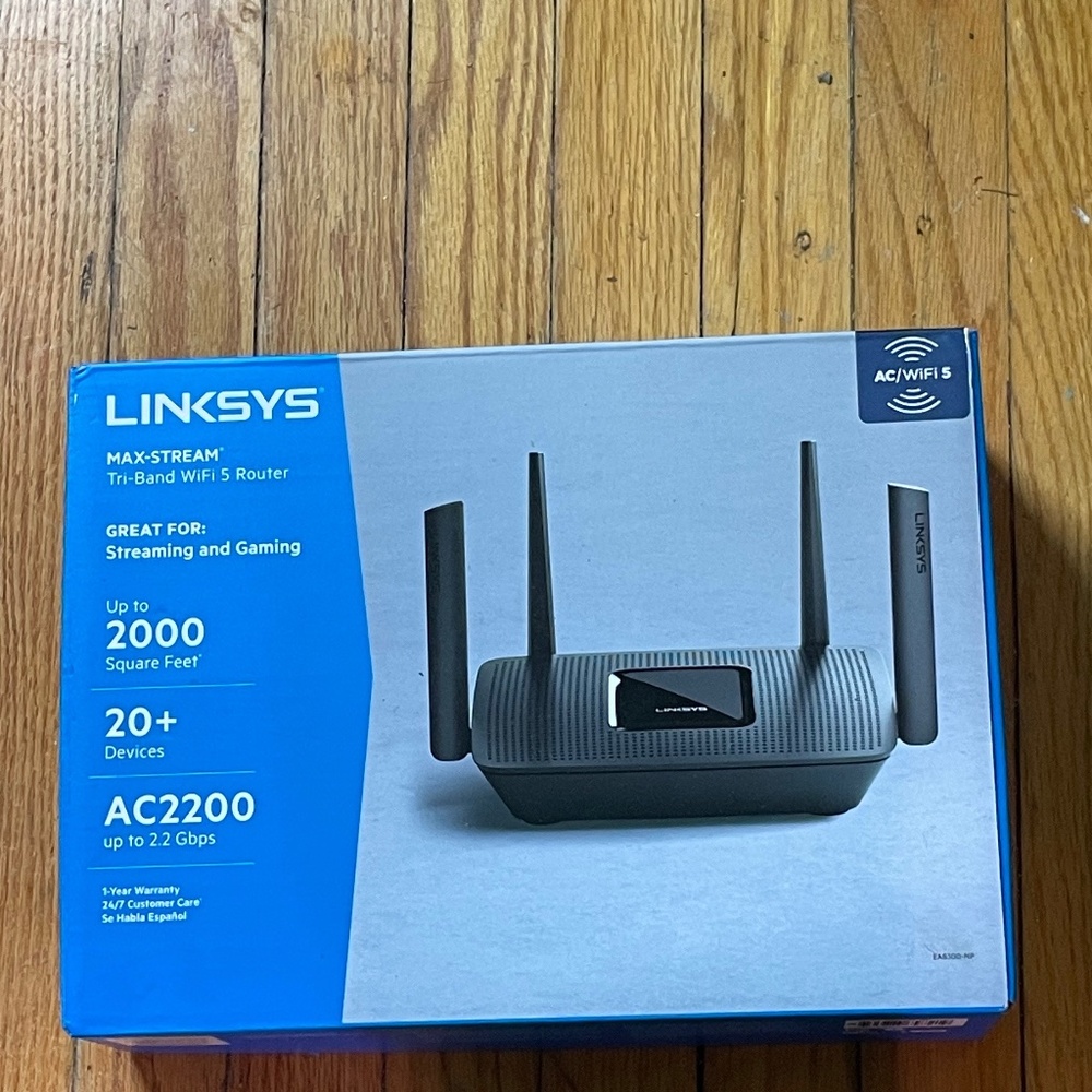 Linksys Max-Stream AC2200 Tri-Band MU-MIMO router